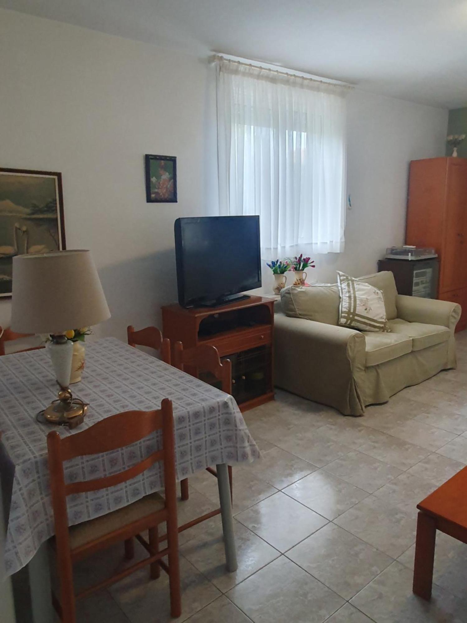 Meli'S House By Alp Hospitality Services Neon Rysion Εξωτερικό φωτογραφία